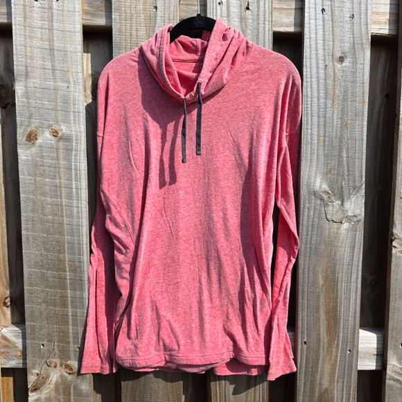 Under Armour Other - 41) UNDER ARMOUR HeatGear Hoodie w. Pocket Sz. Large